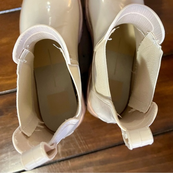Dolce Vita Ivory Waterproof Chelsea Rain Boots | Size 8 - Picture 8 of 8